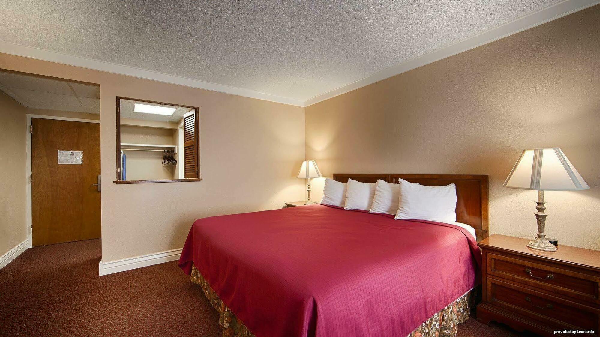 Osage Creek Lodge Юрика Спрингс Экстерьер фото